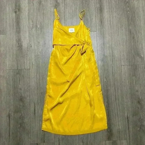 J.O.A. Satin Wrap Dress Size Small​ - Picture 3 of 8